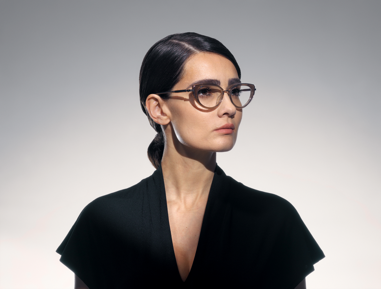 akoni athena optical glasses lifestyle side female